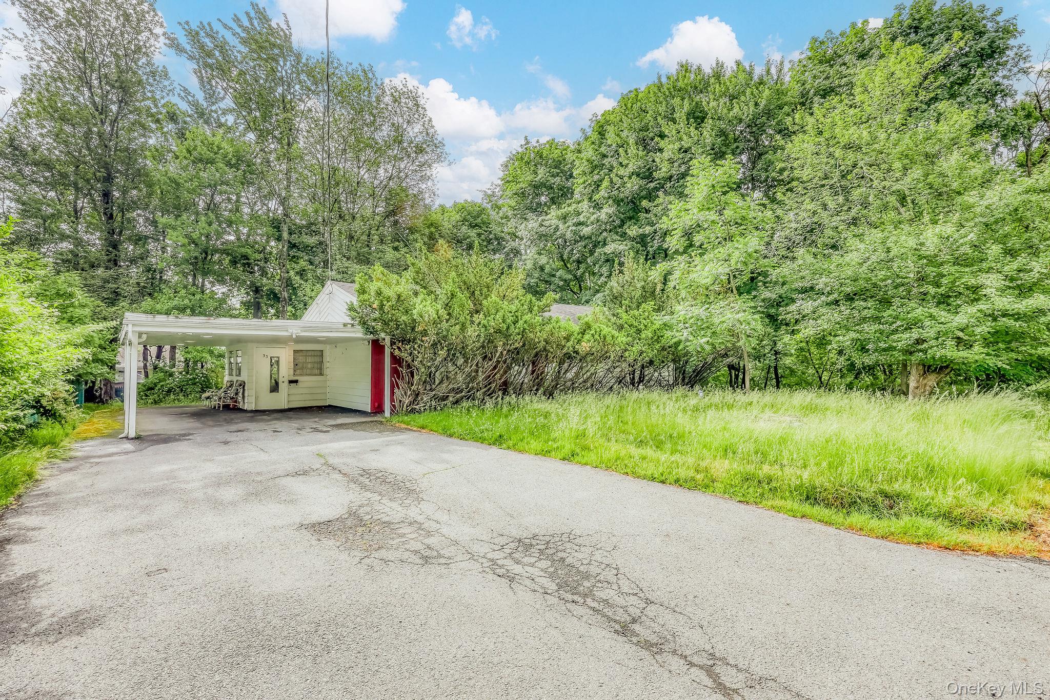 33 York Avenue – For Sale