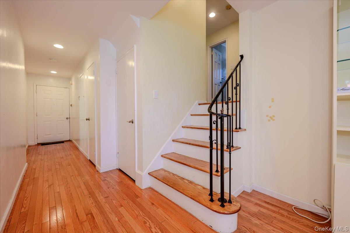 567 Oxford Road – For Sale photo 14