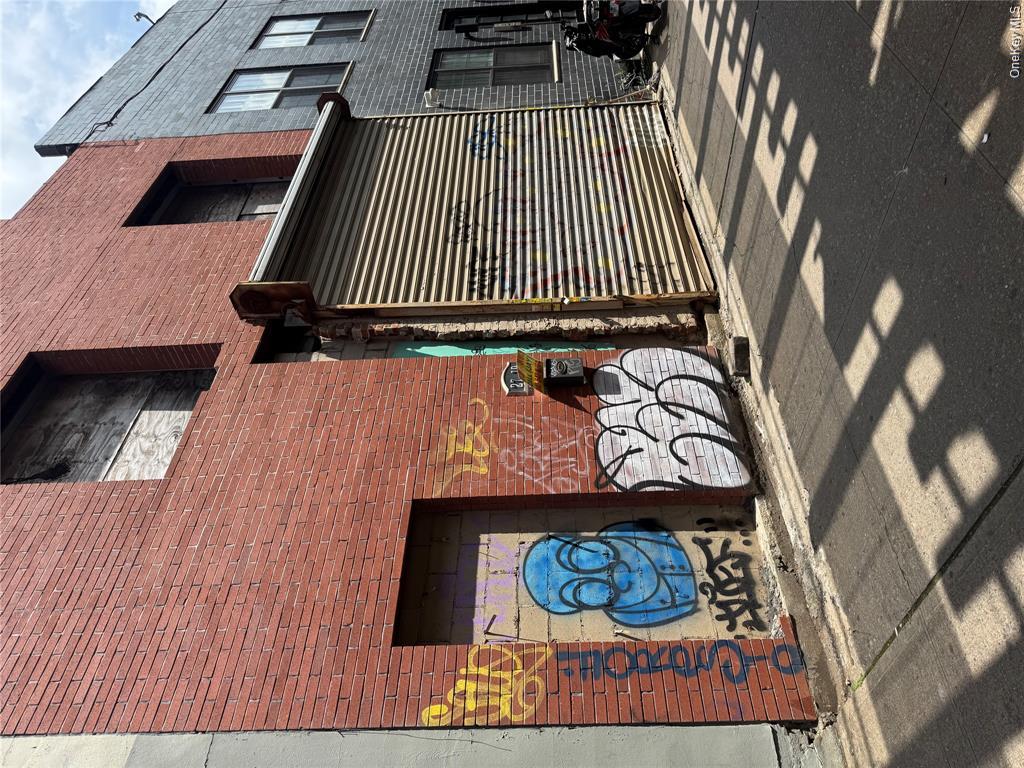 2719 Fulton Street – For Sale