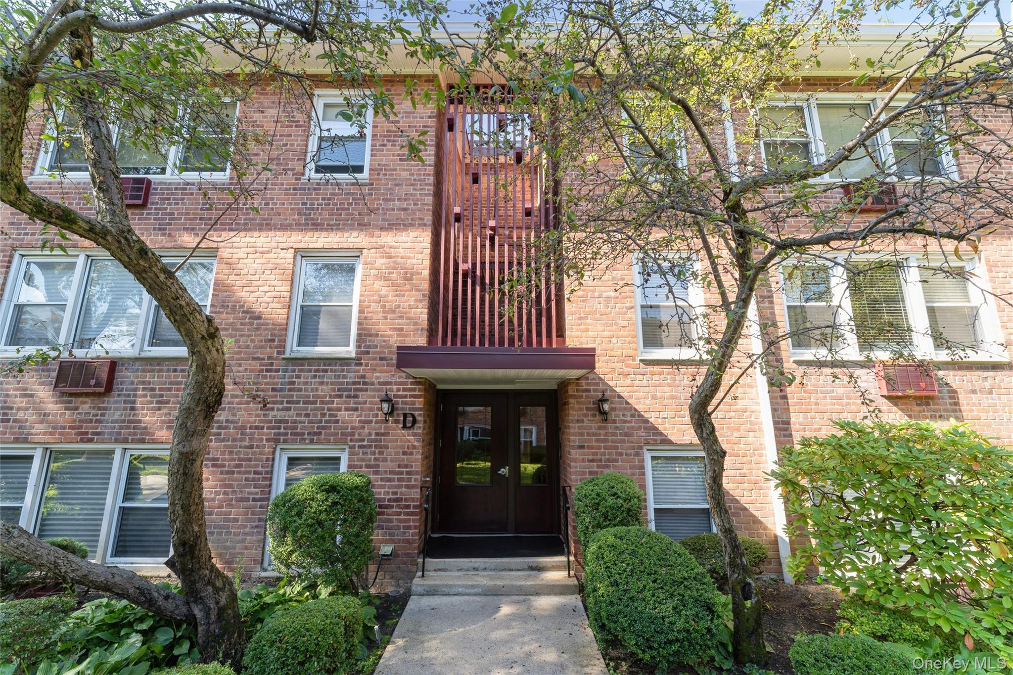 61 Maine Avenue, Unit D14 photo 18