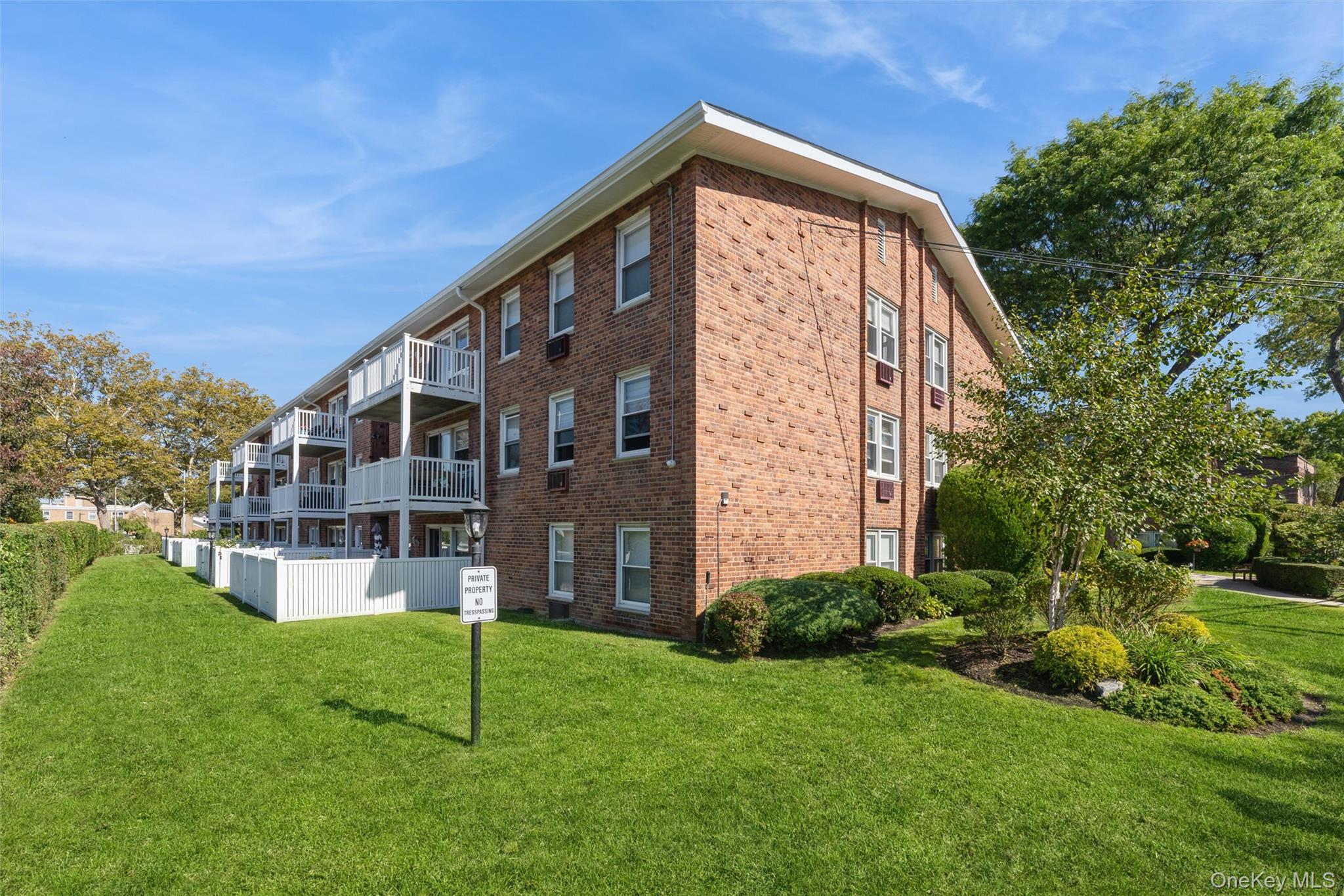 61 Maine Avenue, Unit D14 photo 21