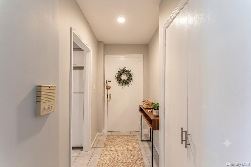 61 Maine Avenue, Unit D14 photo 2
