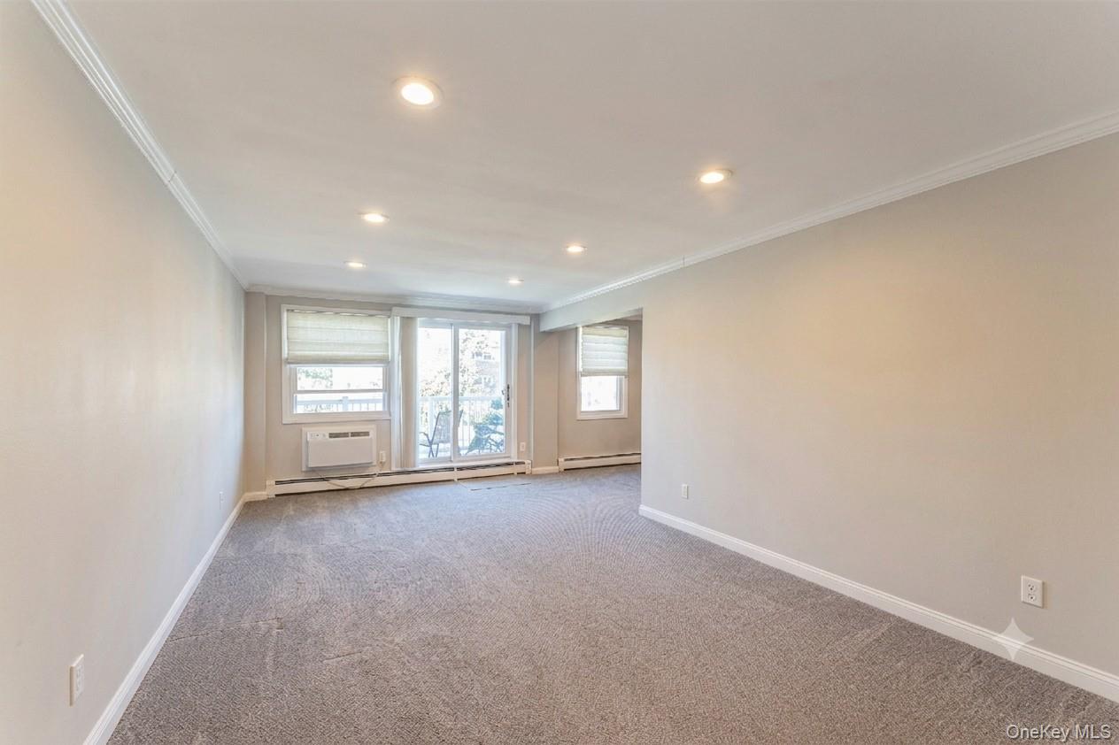 61 Maine Avenue, Unit D14 photo 4