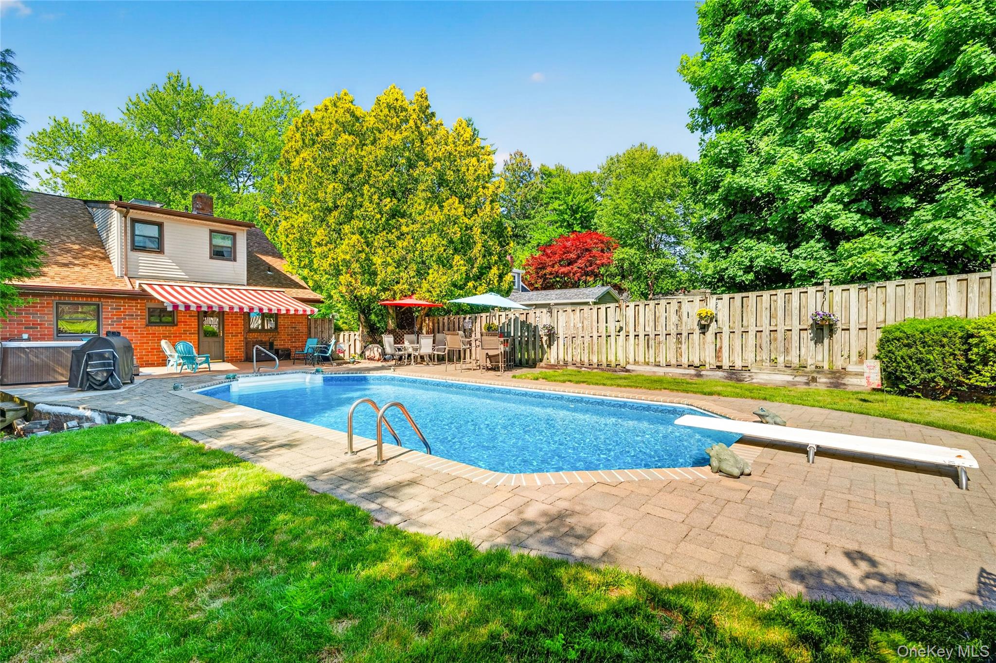 9 E Hall Avenue – For Sale photo 7