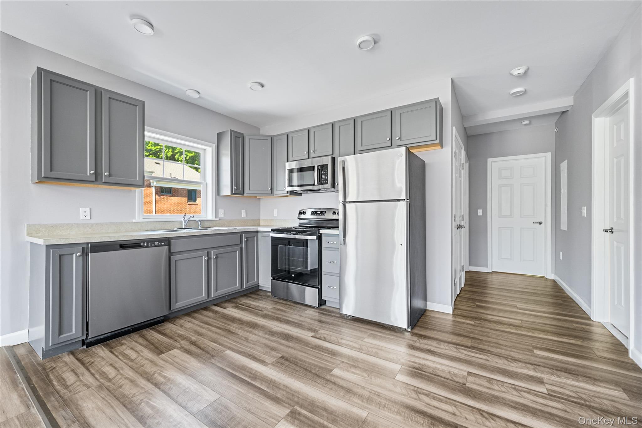 108 N Kensico Avenue, Unit 6A photo 3
