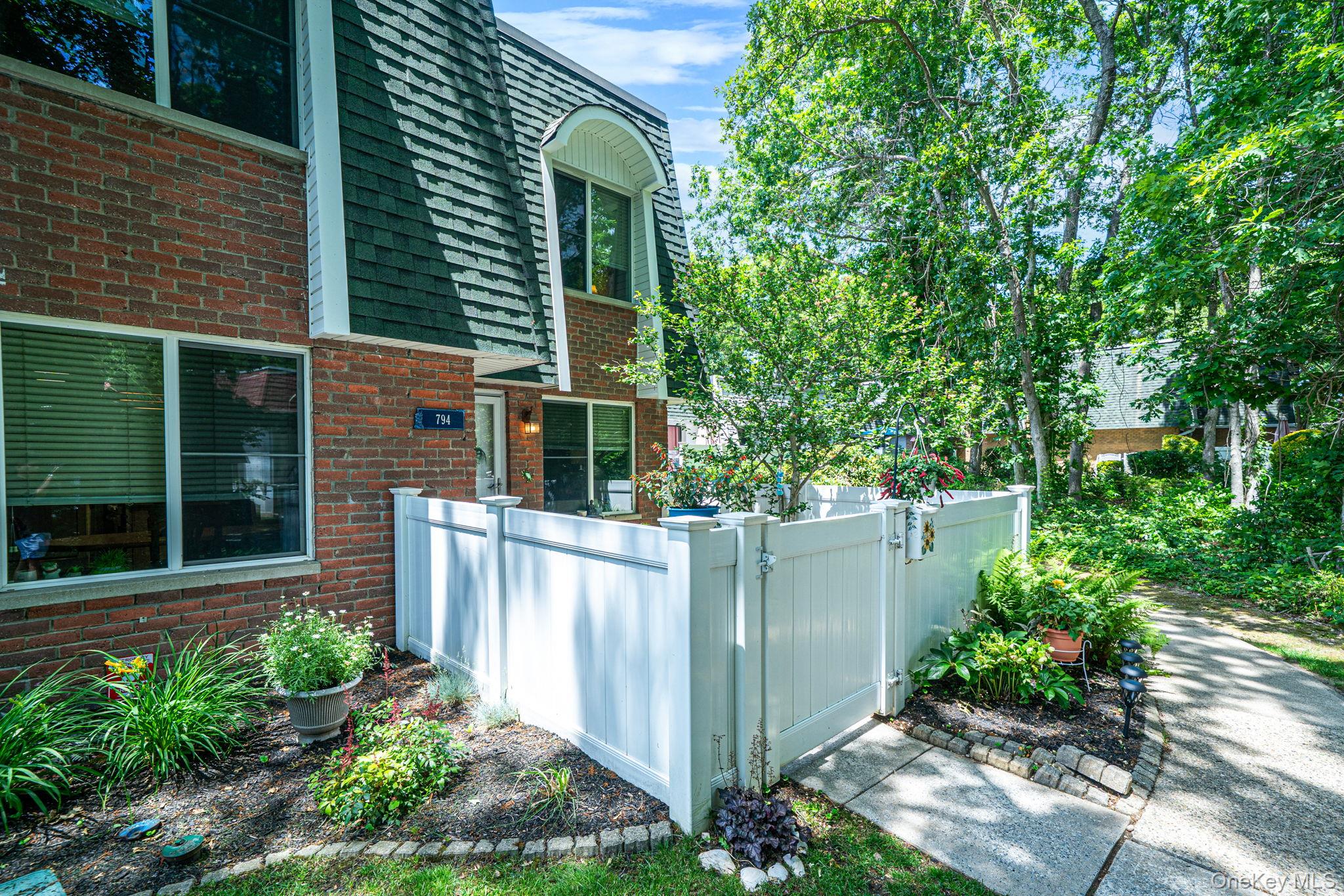 794 Blue Ridge Drive – For Sale photo 3