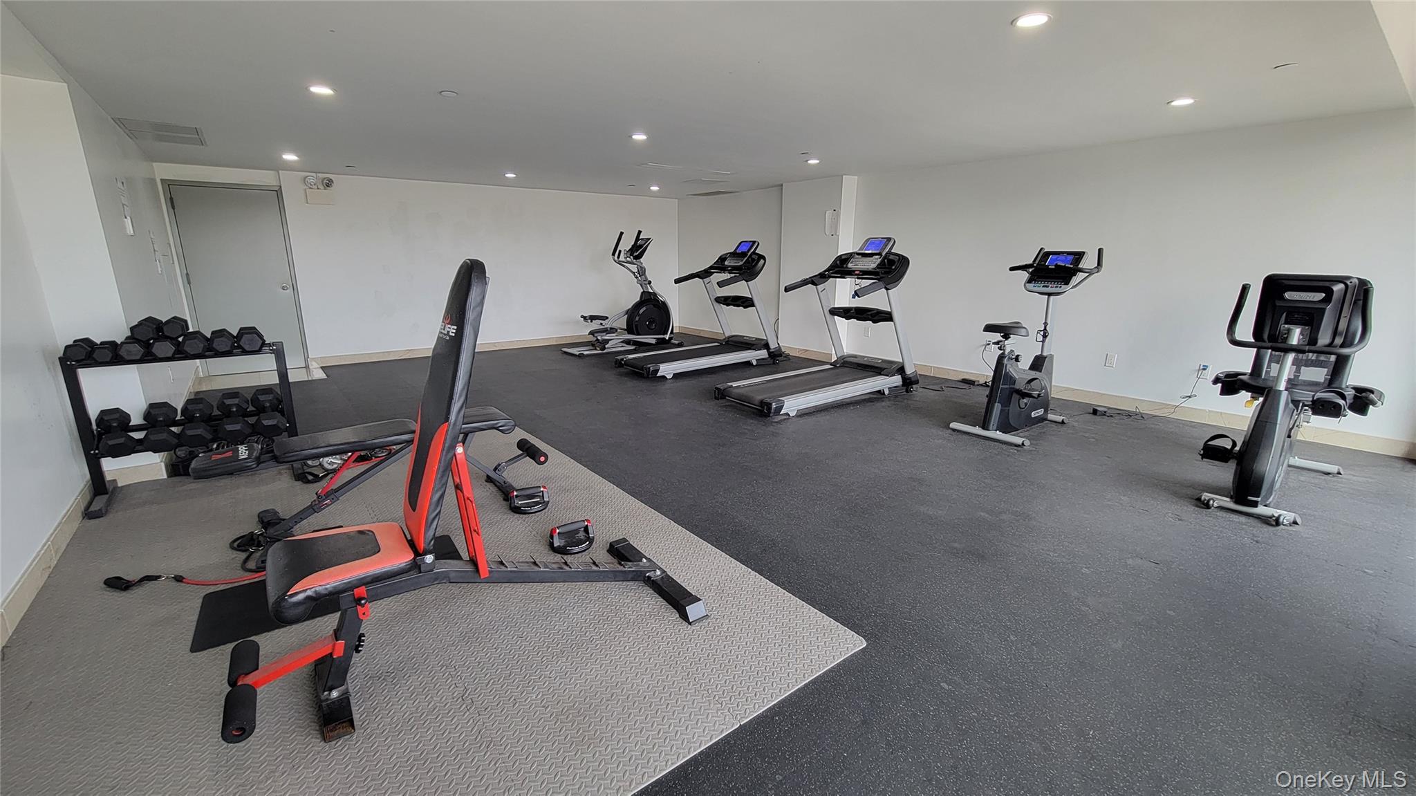 70-65 Queens Boulevard, Unit 9I photo 27