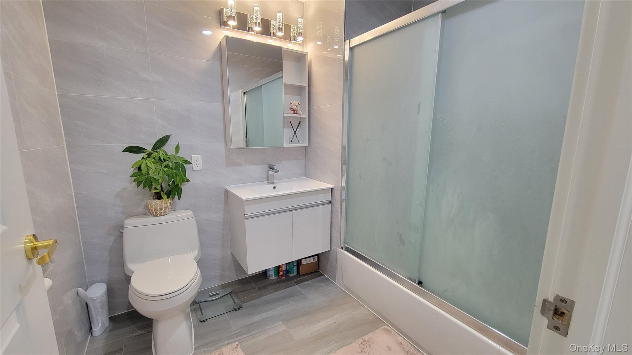 70-65 Queens Boulevard, Unit 9I photo 44