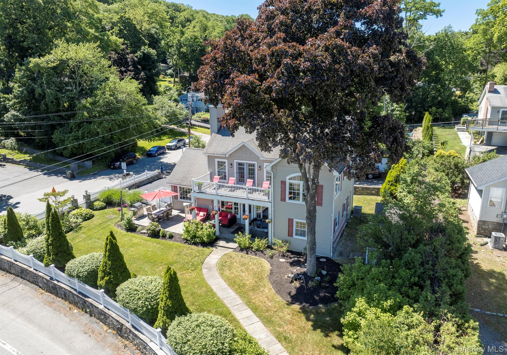 1 Colonial Drive – For Sale photo 43