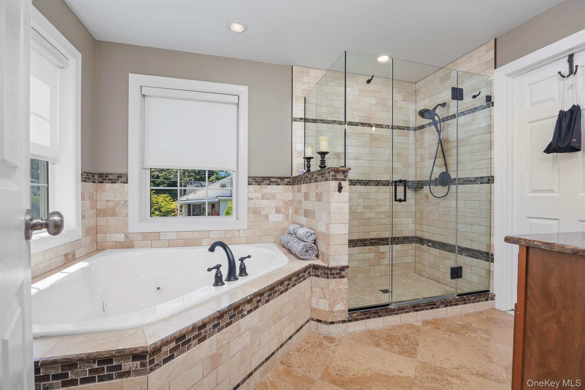 1 Colonial Drive – For Sale photo 28