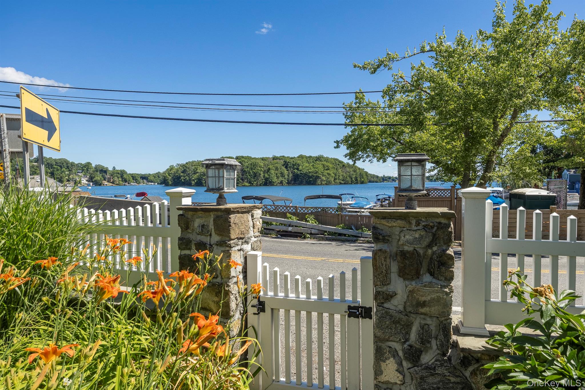 1 Colonial Drive – For Sale photo 38