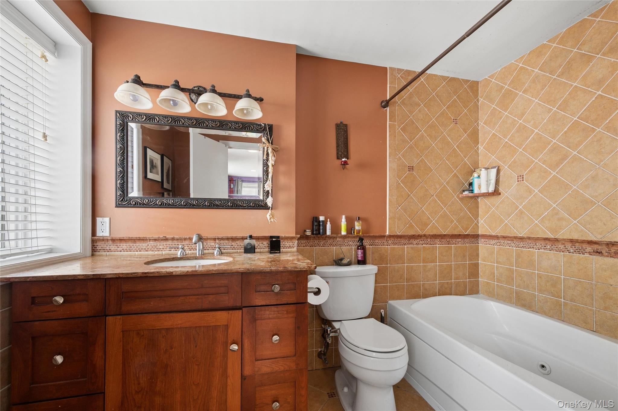 452 Oceanfront, Unit 102 photo 24