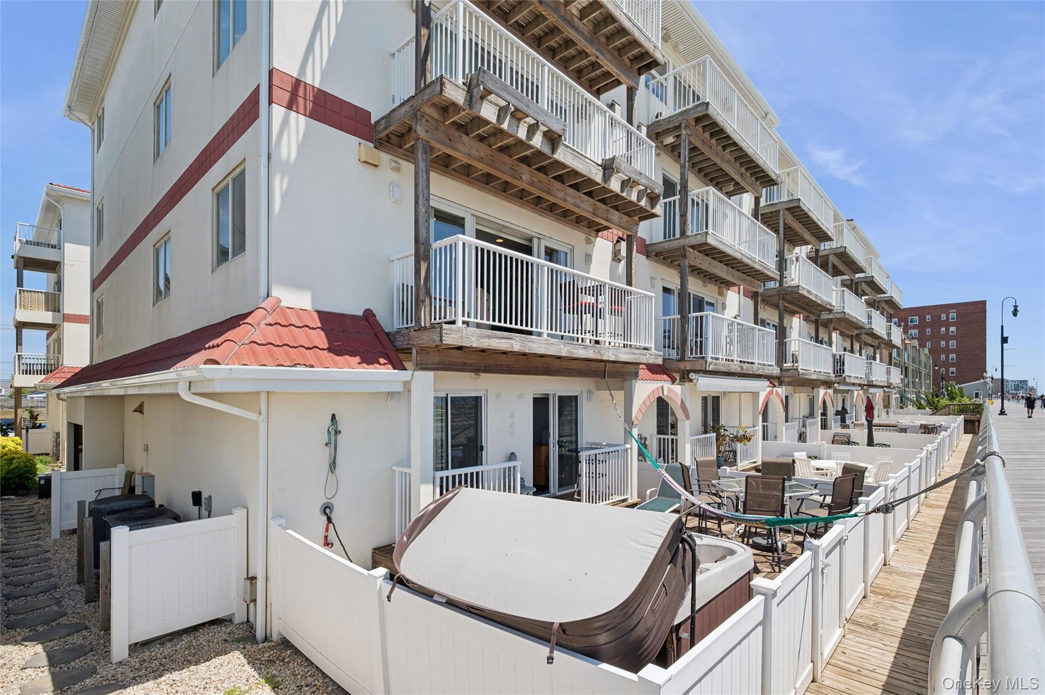 452 Oceanfront, Unit 102 photo 32
