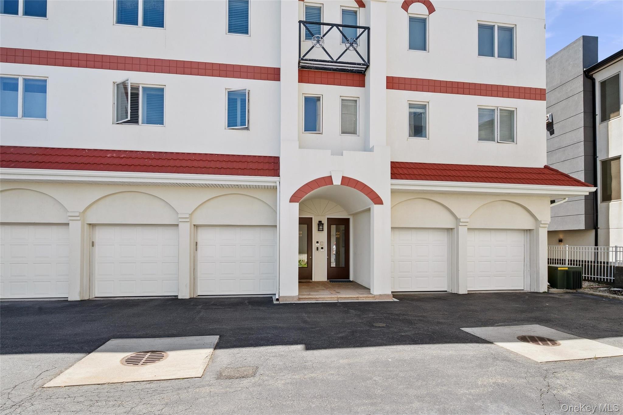 452 Oceanfront, Unit 102 photo 35