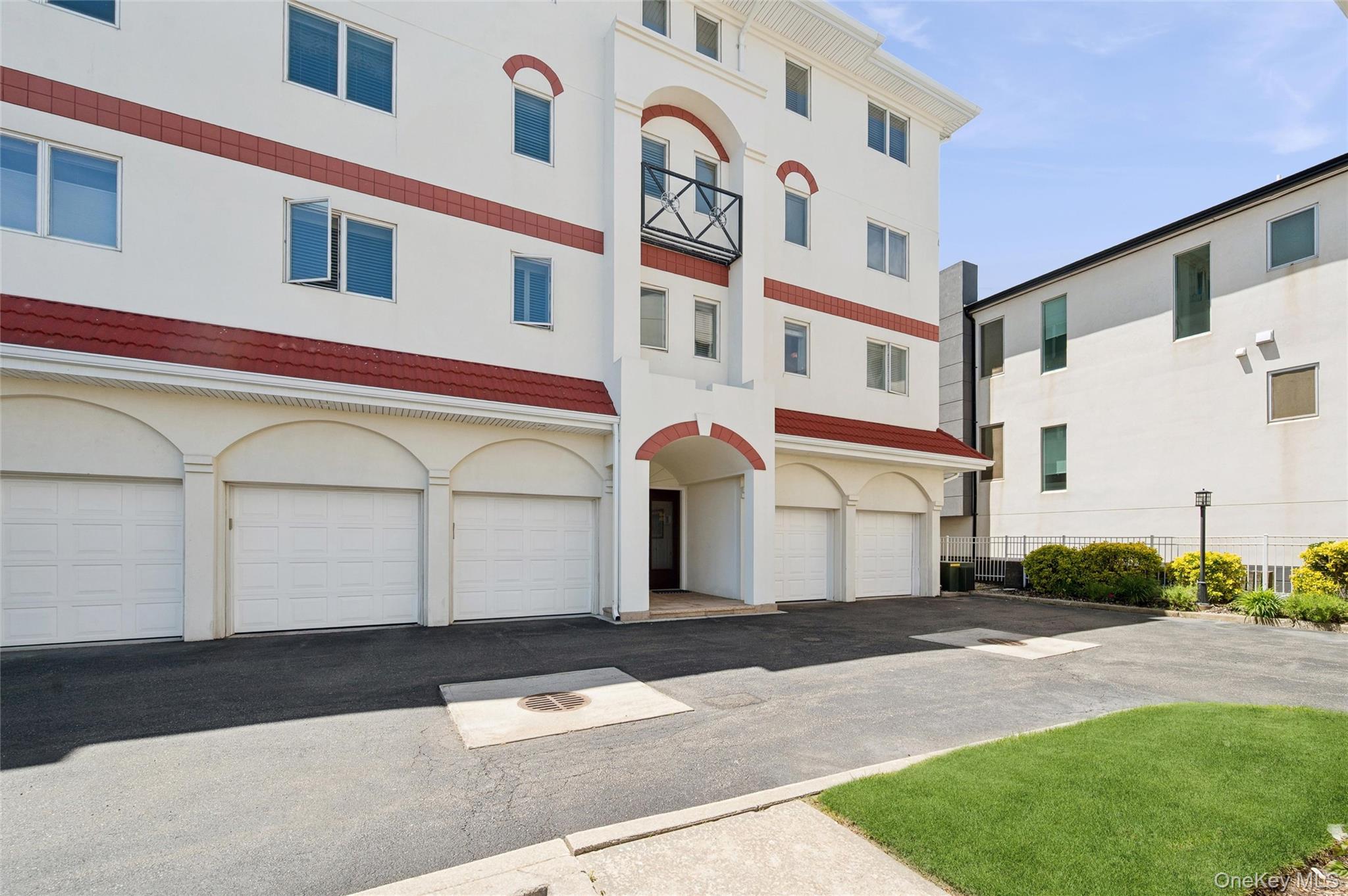 452 Oceanfront, Unit 102 photo 36