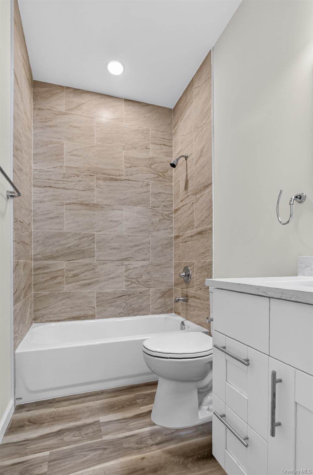 16 Dowd Street, Unit 305 photo 32