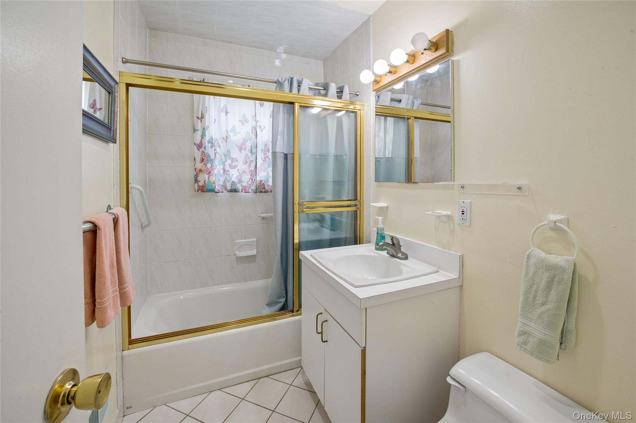 50 Hazelton Road – For Sale photo 11