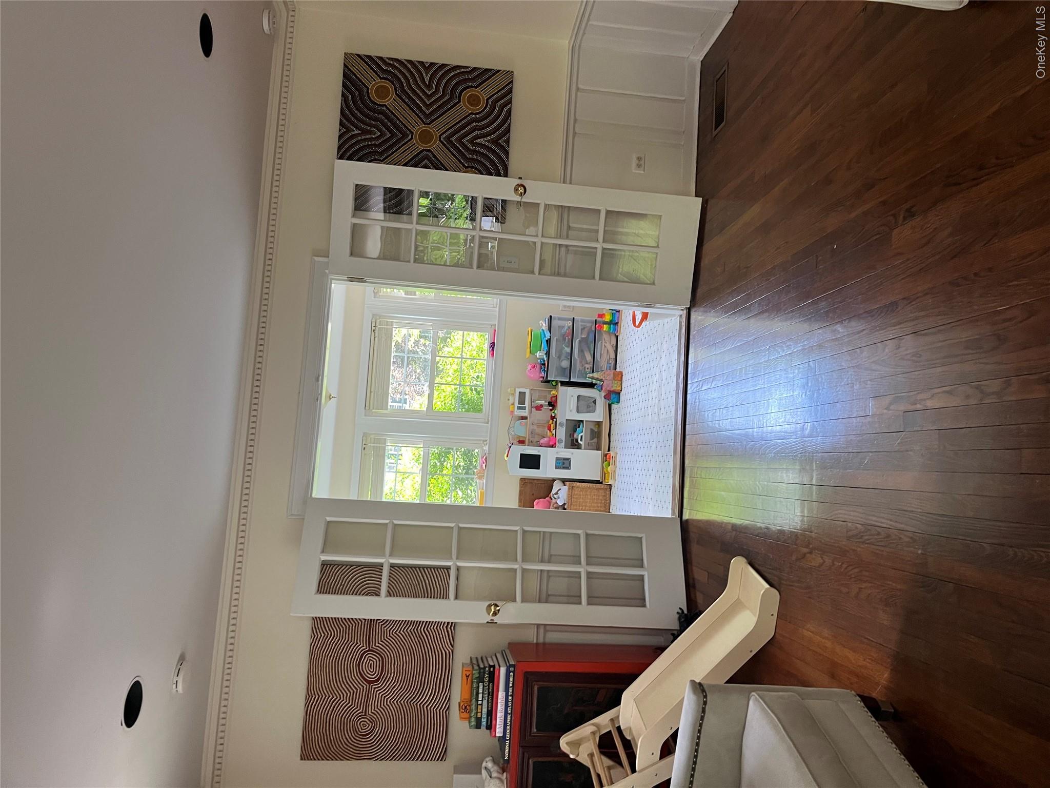 81 Woodlawn Avenue – For Rent photo 5