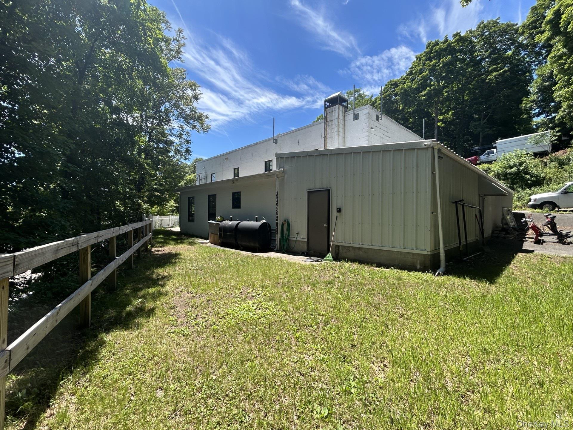 581 N State Road, Unit 6 photo 5