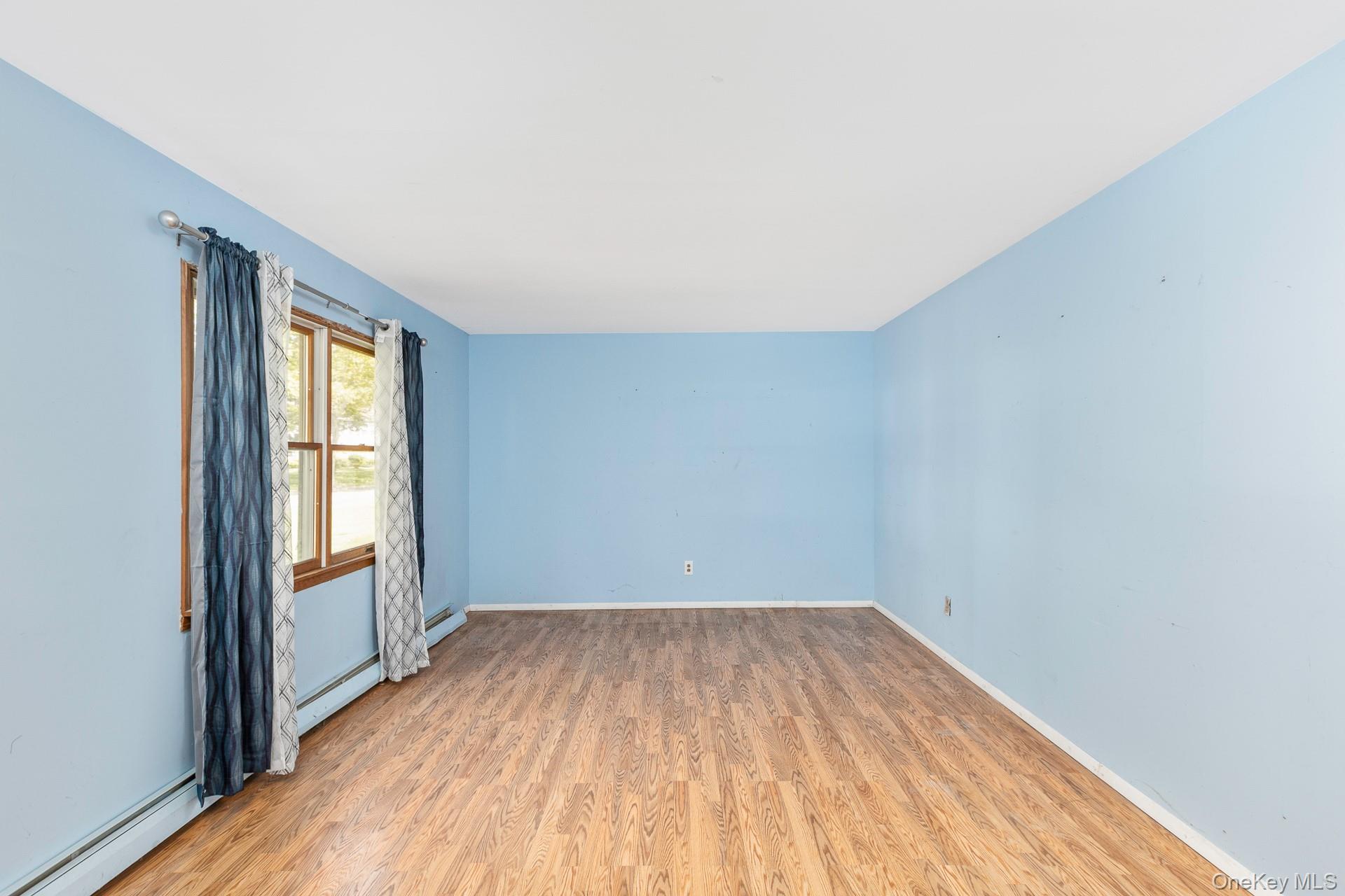 8 Long Meadow Place – For Sale photo 8