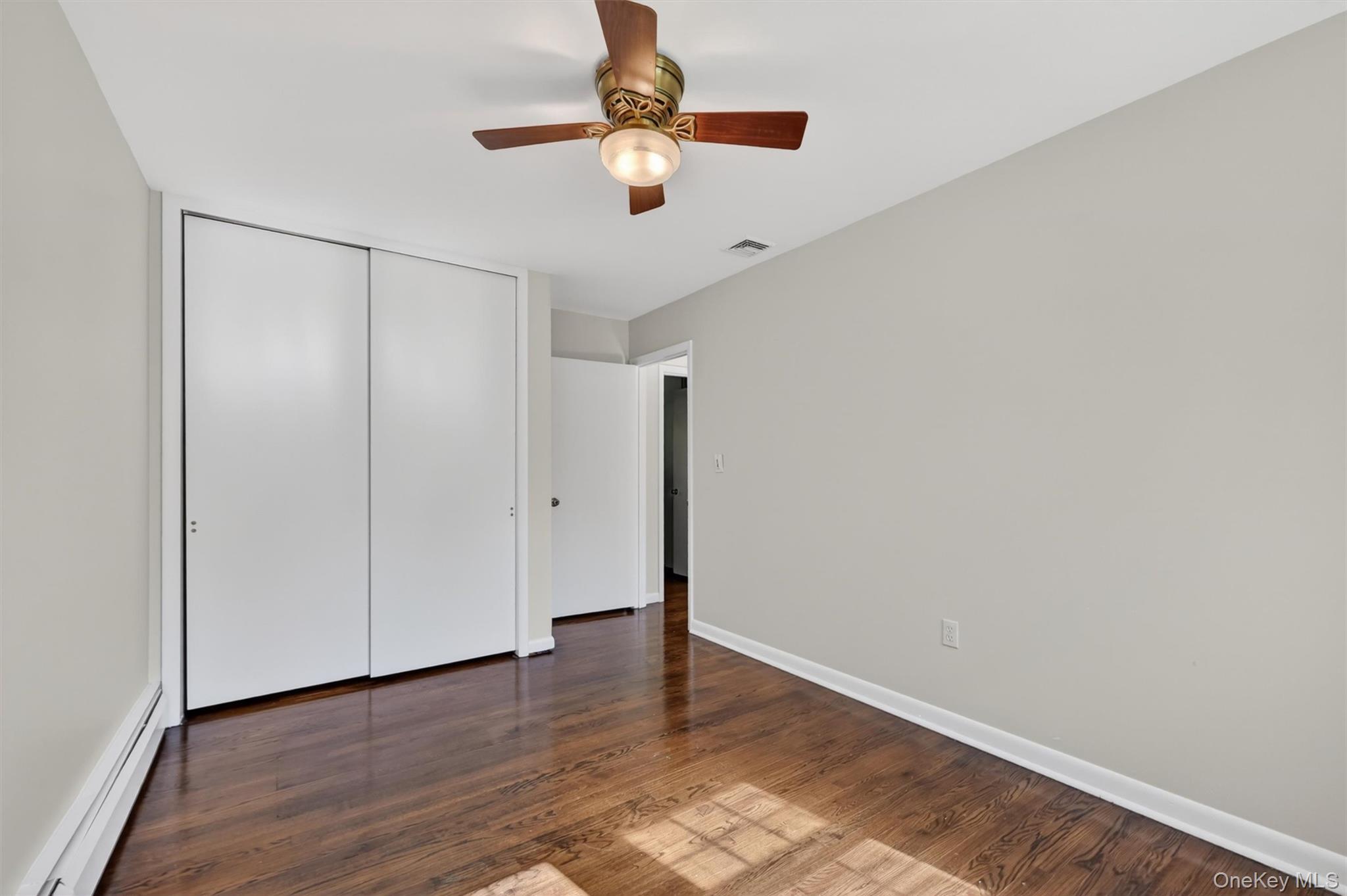 40 Washington Street – For Sale photo 27