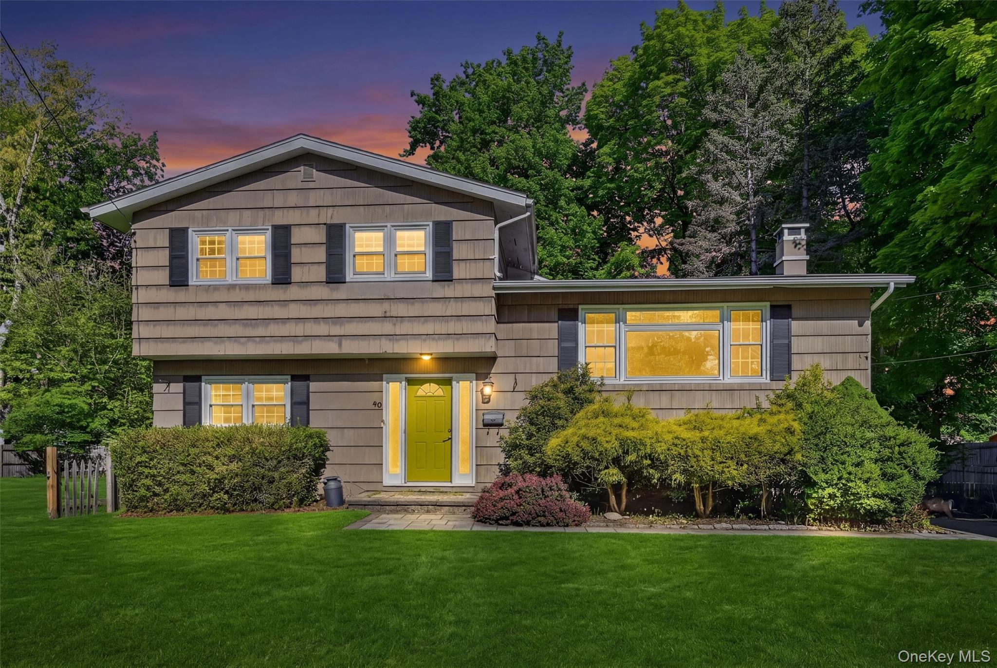 40 Washington Street – For Sale