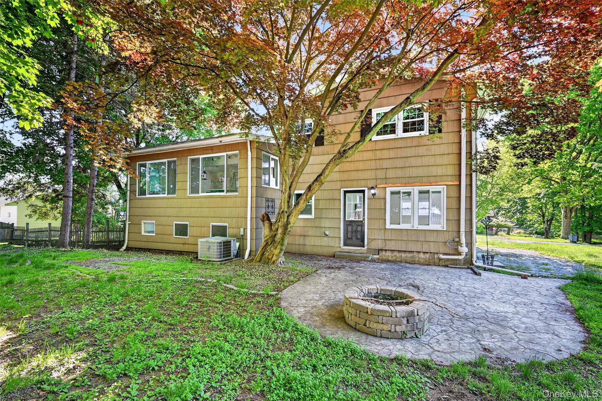 40 Washington Street – For Sale photo 37