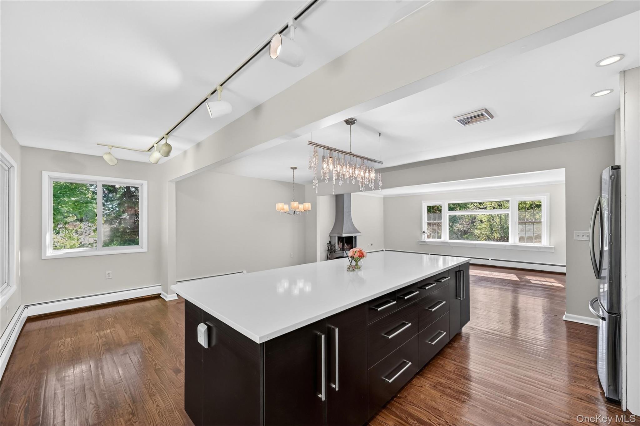 40 Washington Street – For Sale photo 23