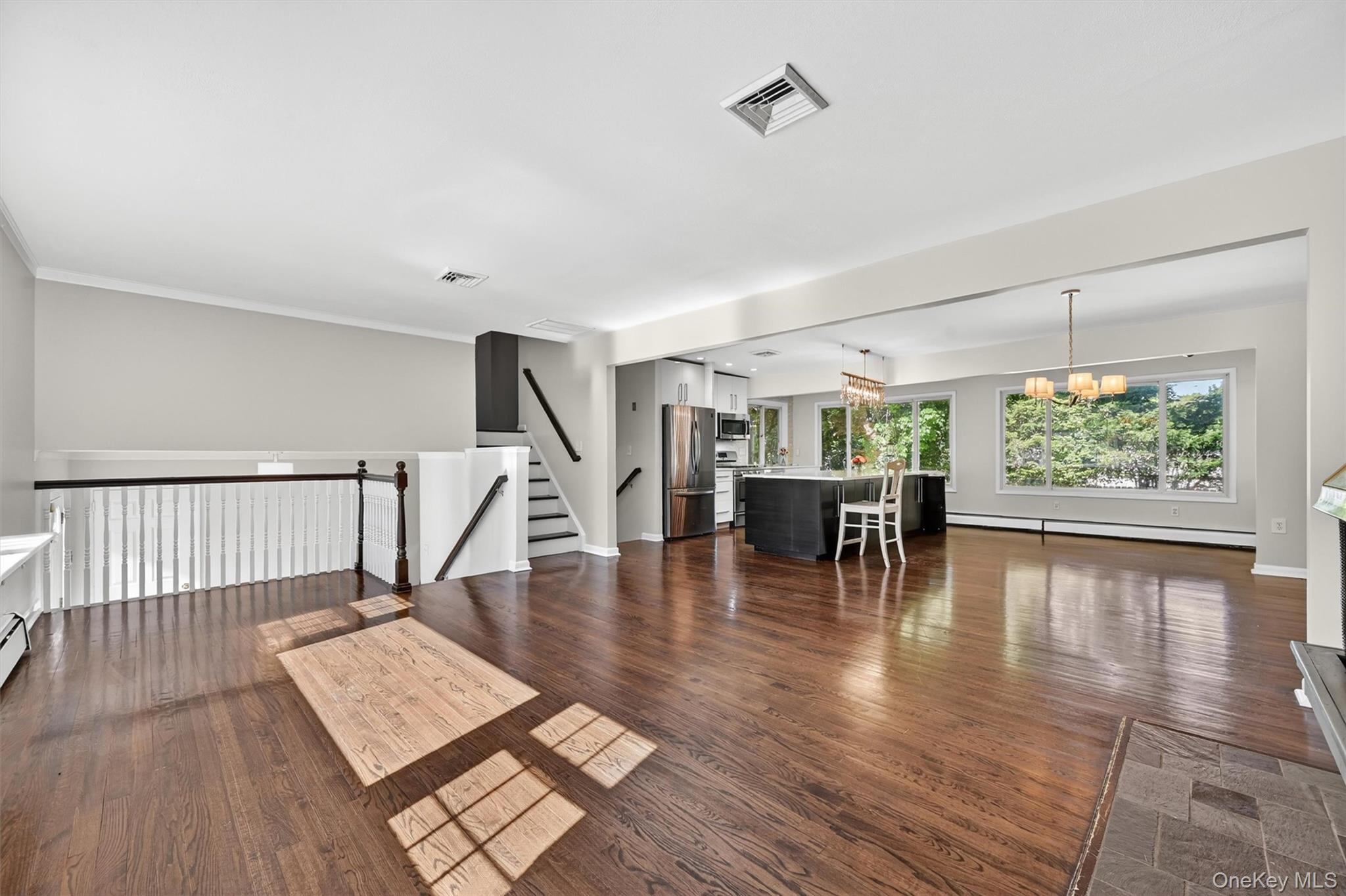 40 Washington Street – For Sale photo 16