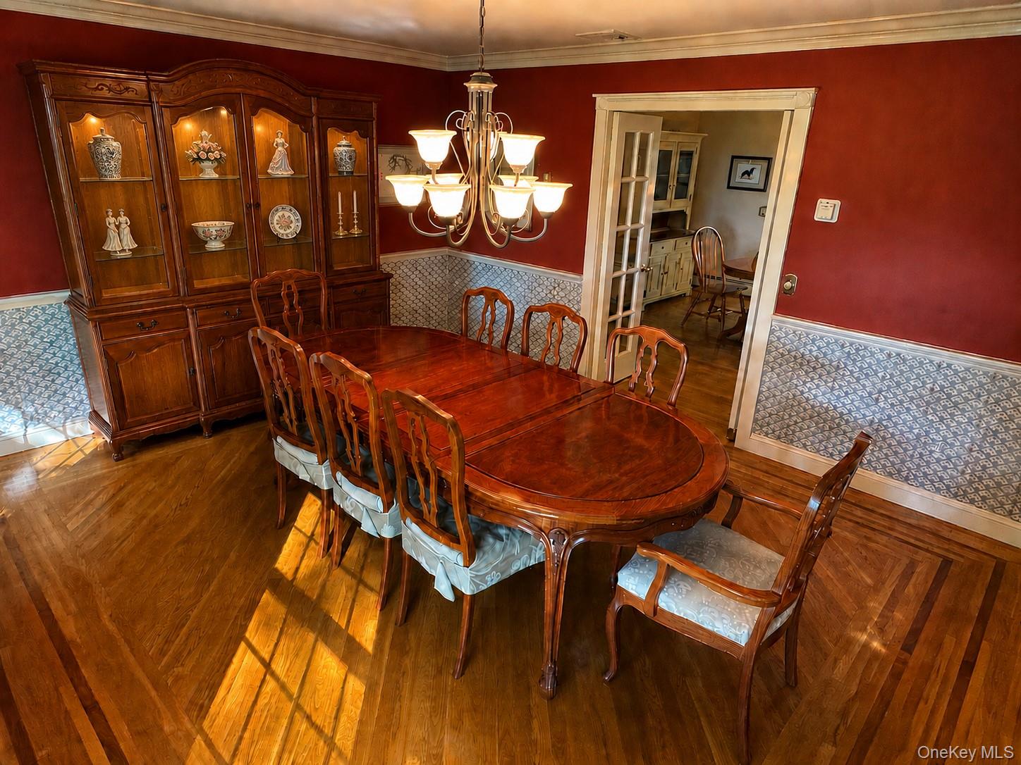 107 Moffat Road – For Sale photo 2