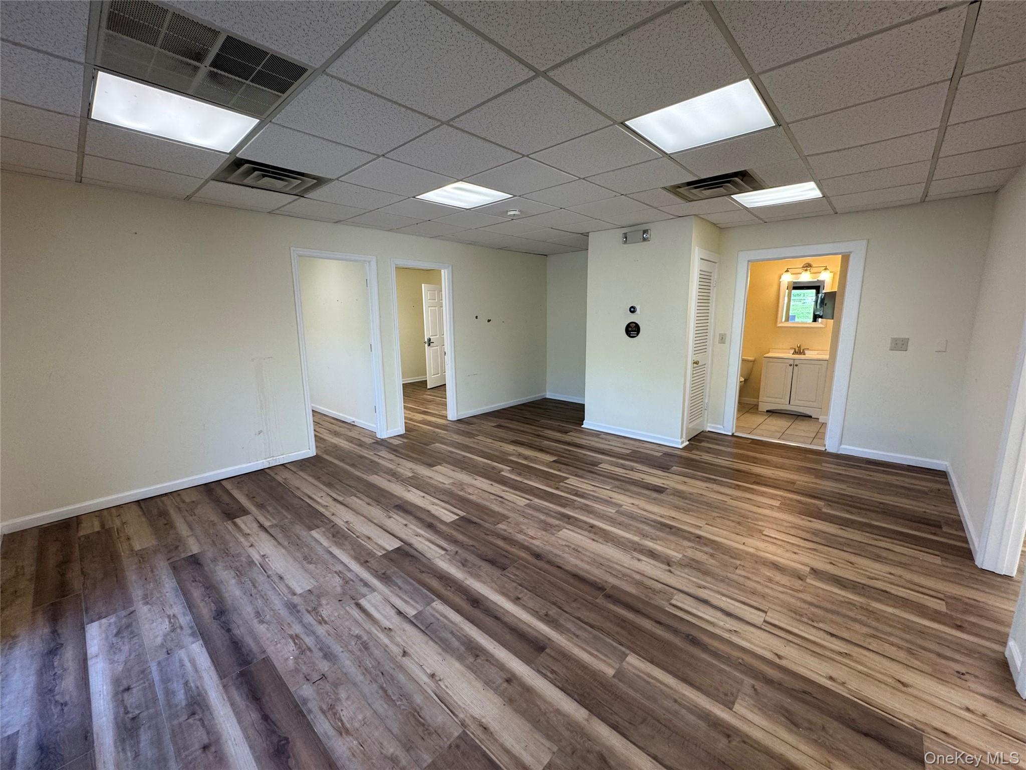 300 Stony Brook Court, Unit SUITE 1 photo 10