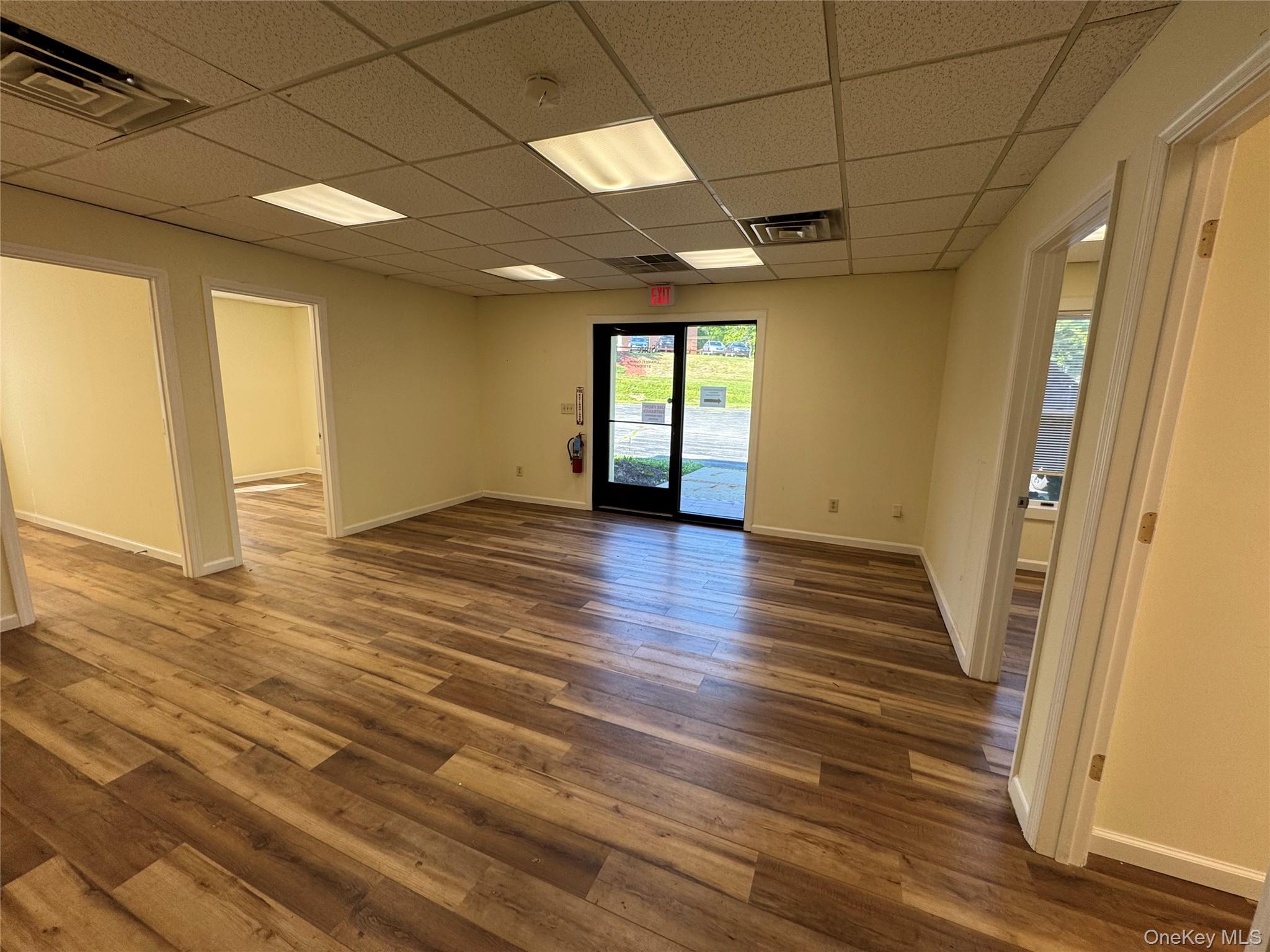 300 Stony Brook Court, Unit SUITE 1 photo 8