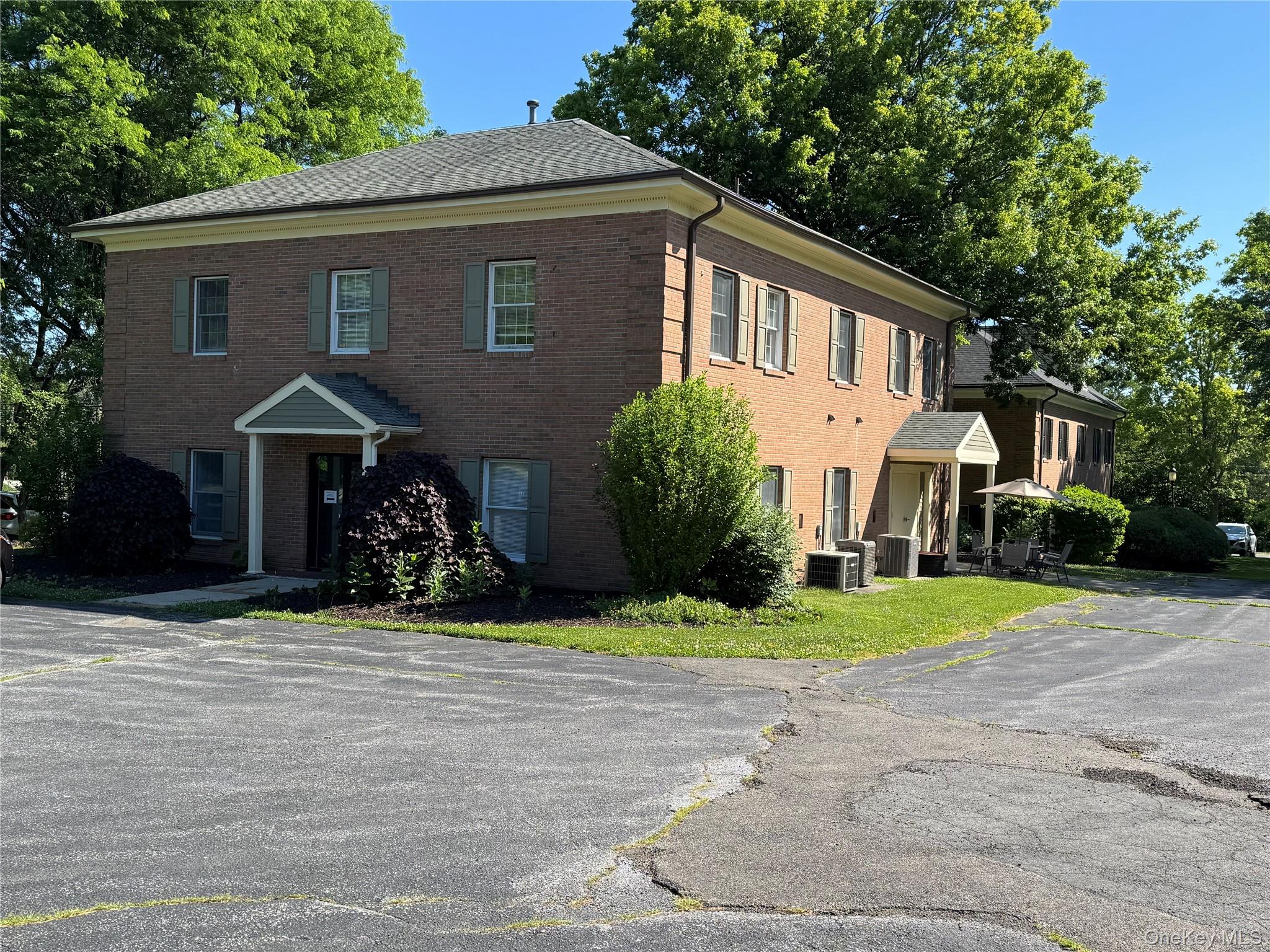 300 Stony Brook Court, Unit SUITE 1 photo 27