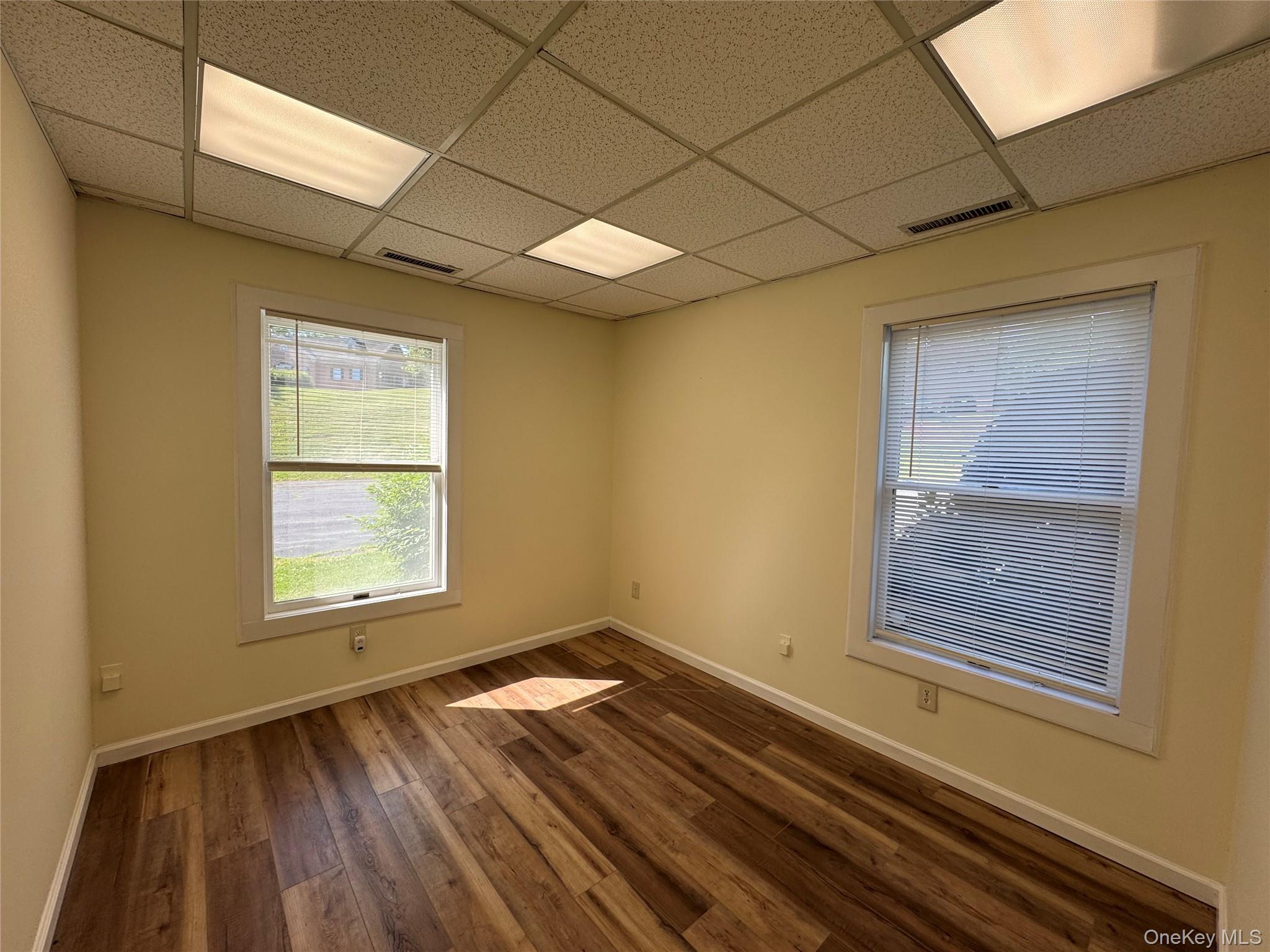 300 Stony Brook Court, Unit SUITE 1 photo 12