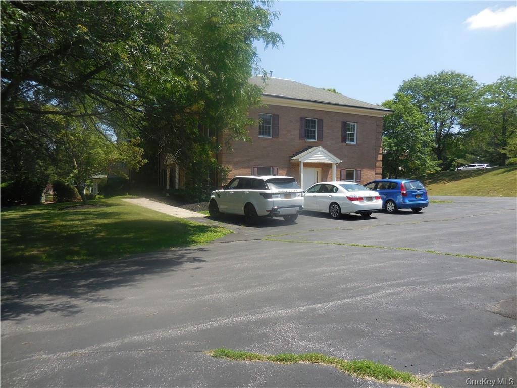 300 Stony Brook Court, Unit SUITE 1 photo 4