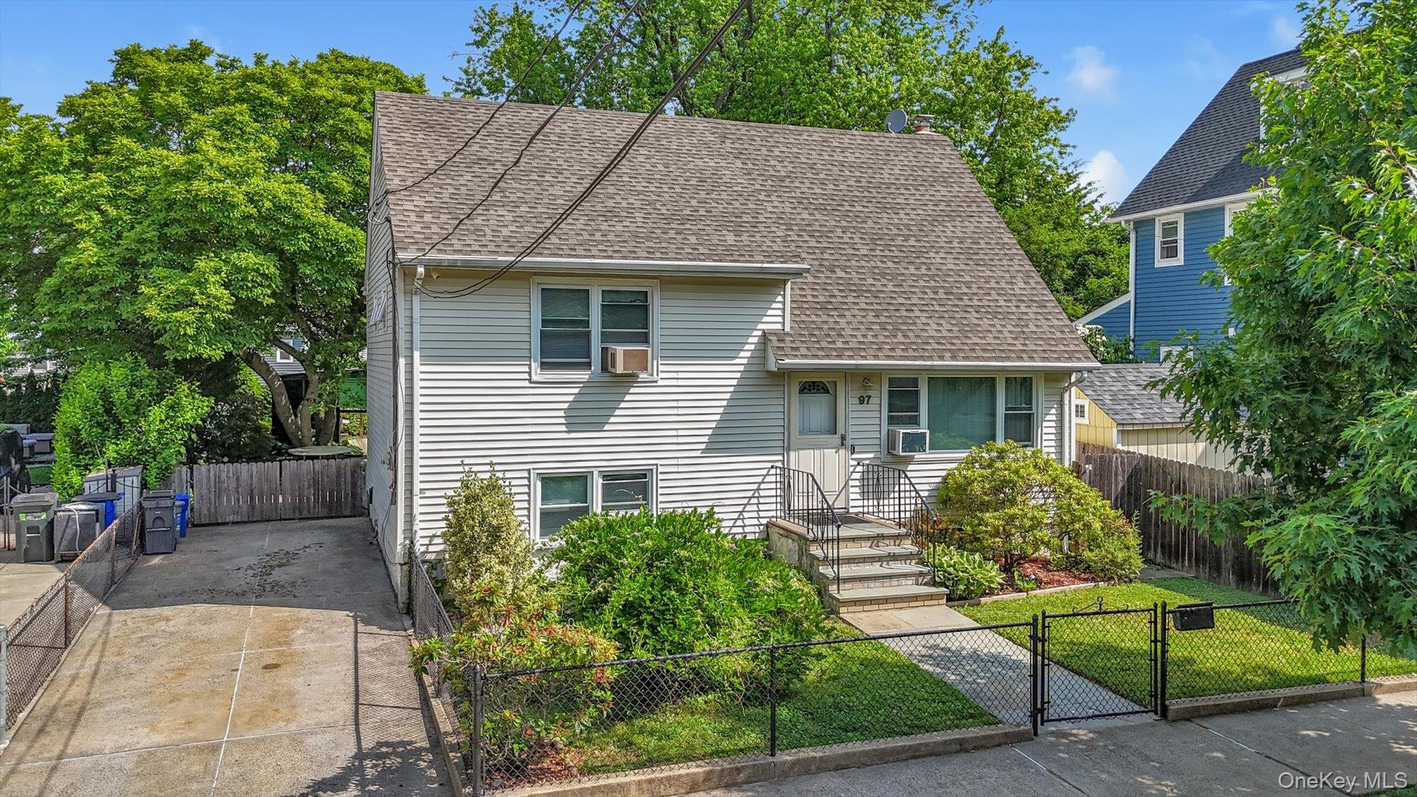97 Fordham Street – For Sale