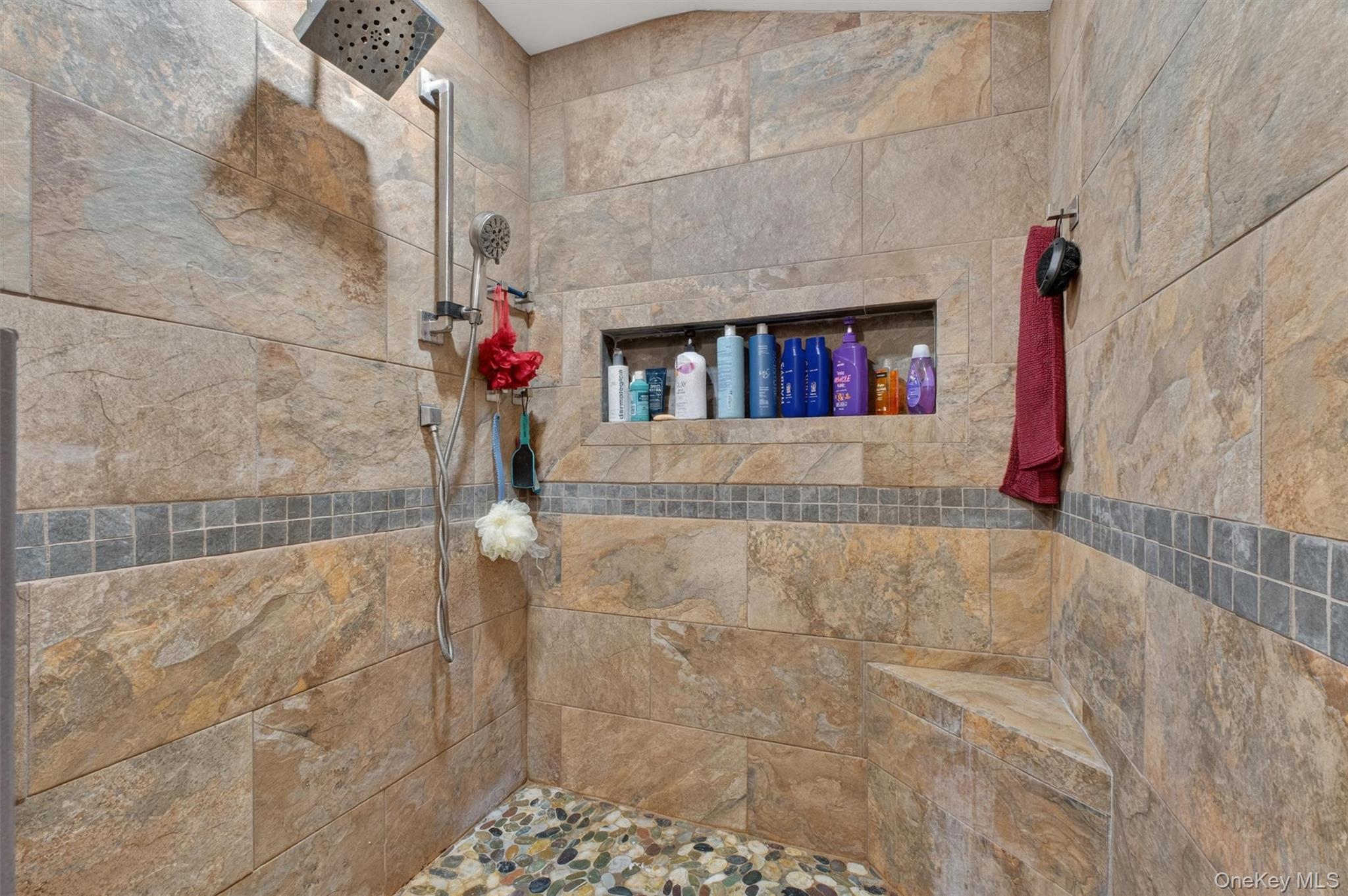 2 Greenwood Drive – For Sale photo 33