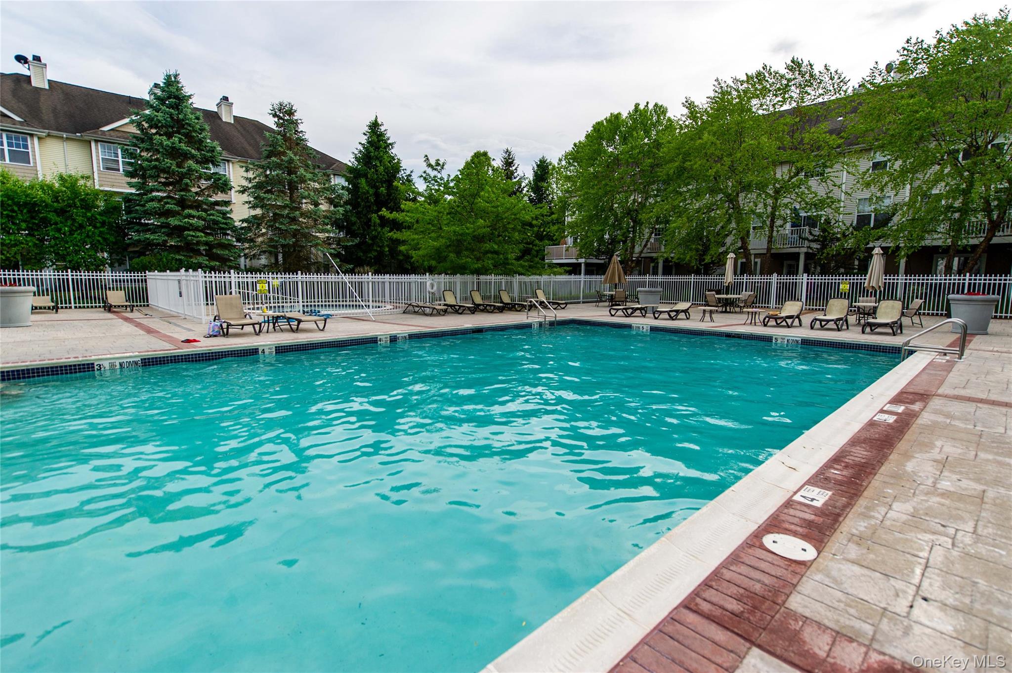 19 Putters Way, Unit 6 photo 27