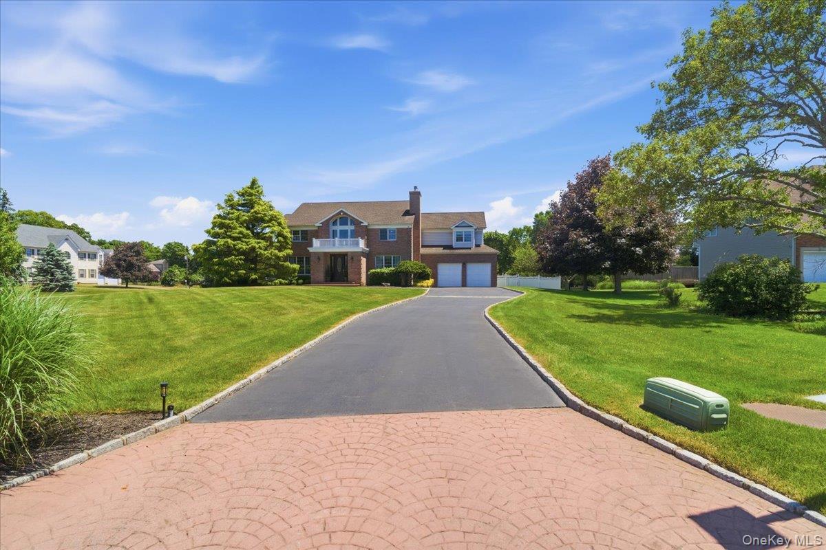 2 Mercedes Court – For Sale photo 2