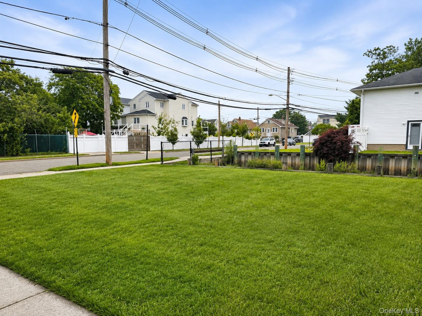 121 Sportsmans Avenue – For Rent photo 2