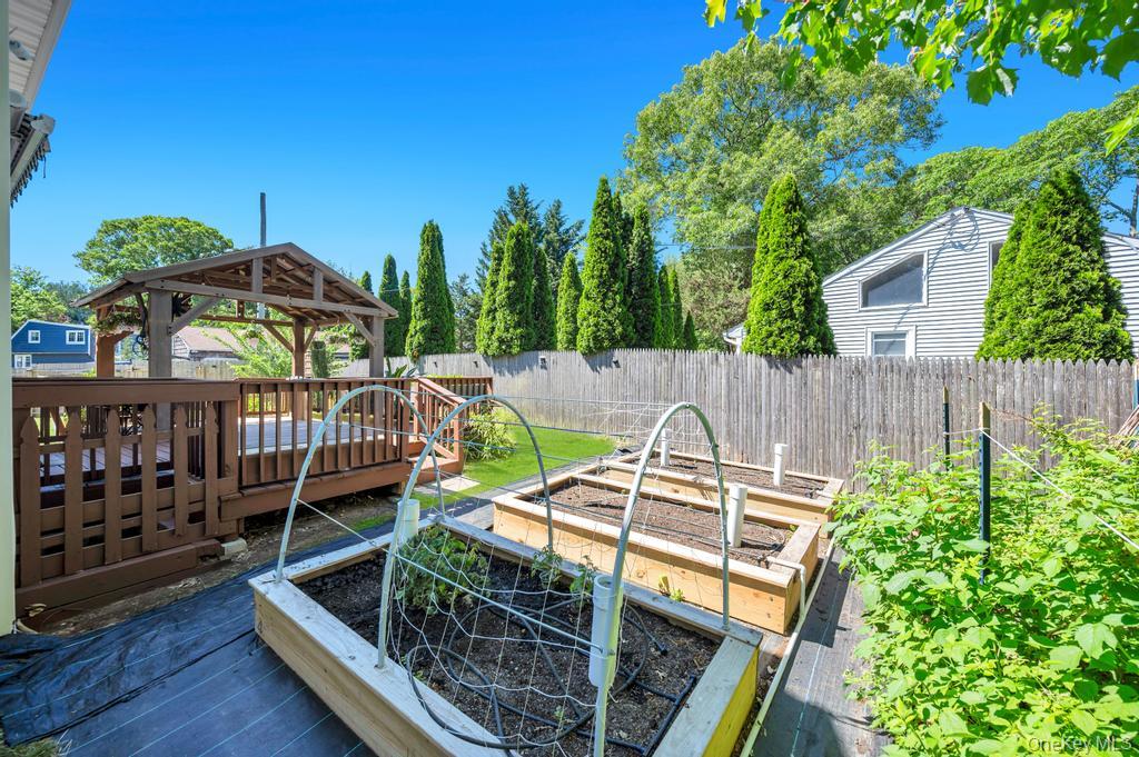 14 Cherry Road – For Sale photo 29