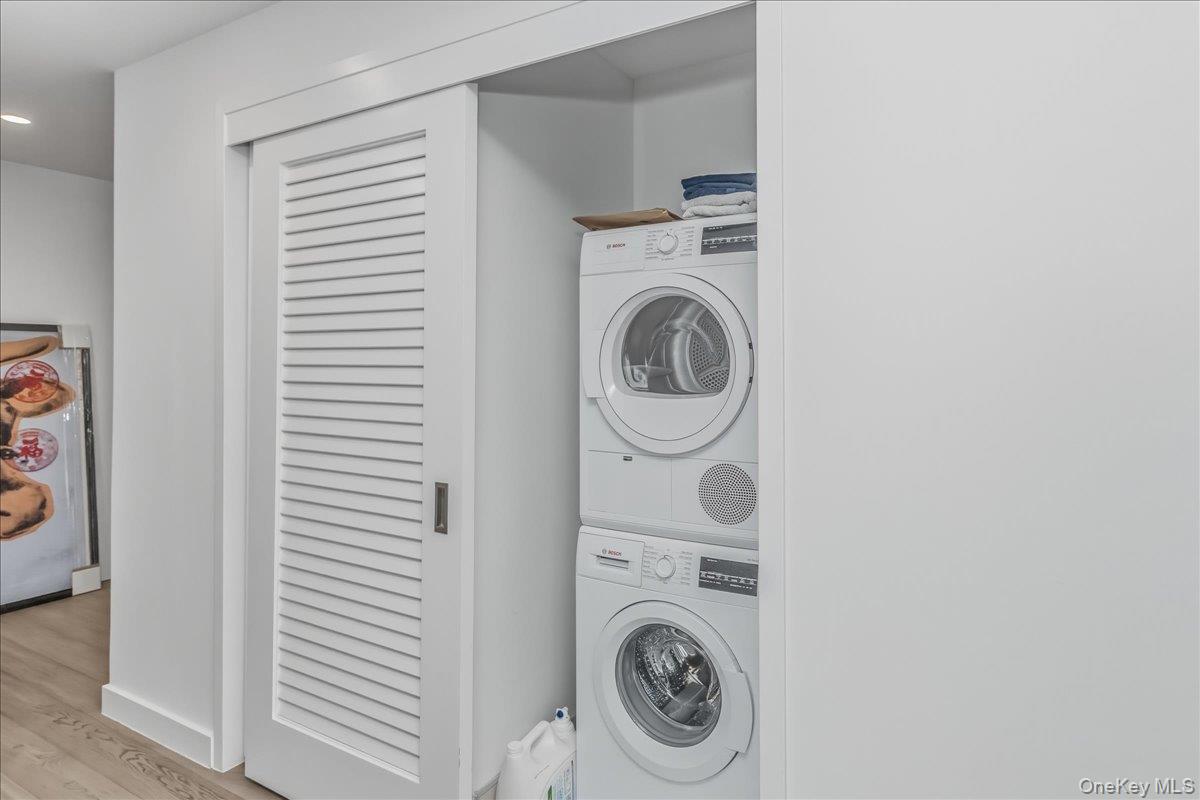 13103 40th Road, Unit 9N photo 13