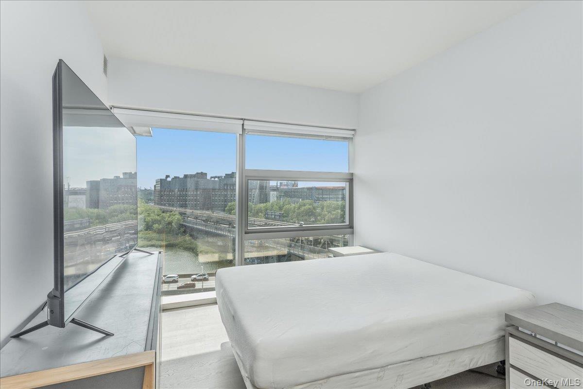 13103 40th Road, Unit 9N photo 9