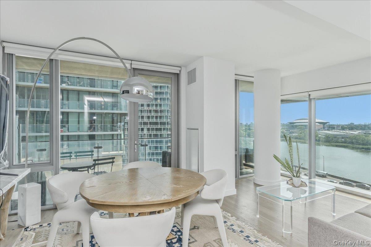 13103 40th Road, Unit 9N photo 6