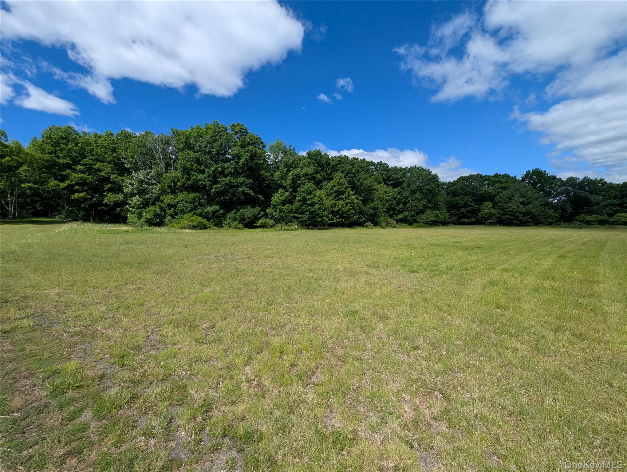 Hide Away Lane – For Sale photo 12