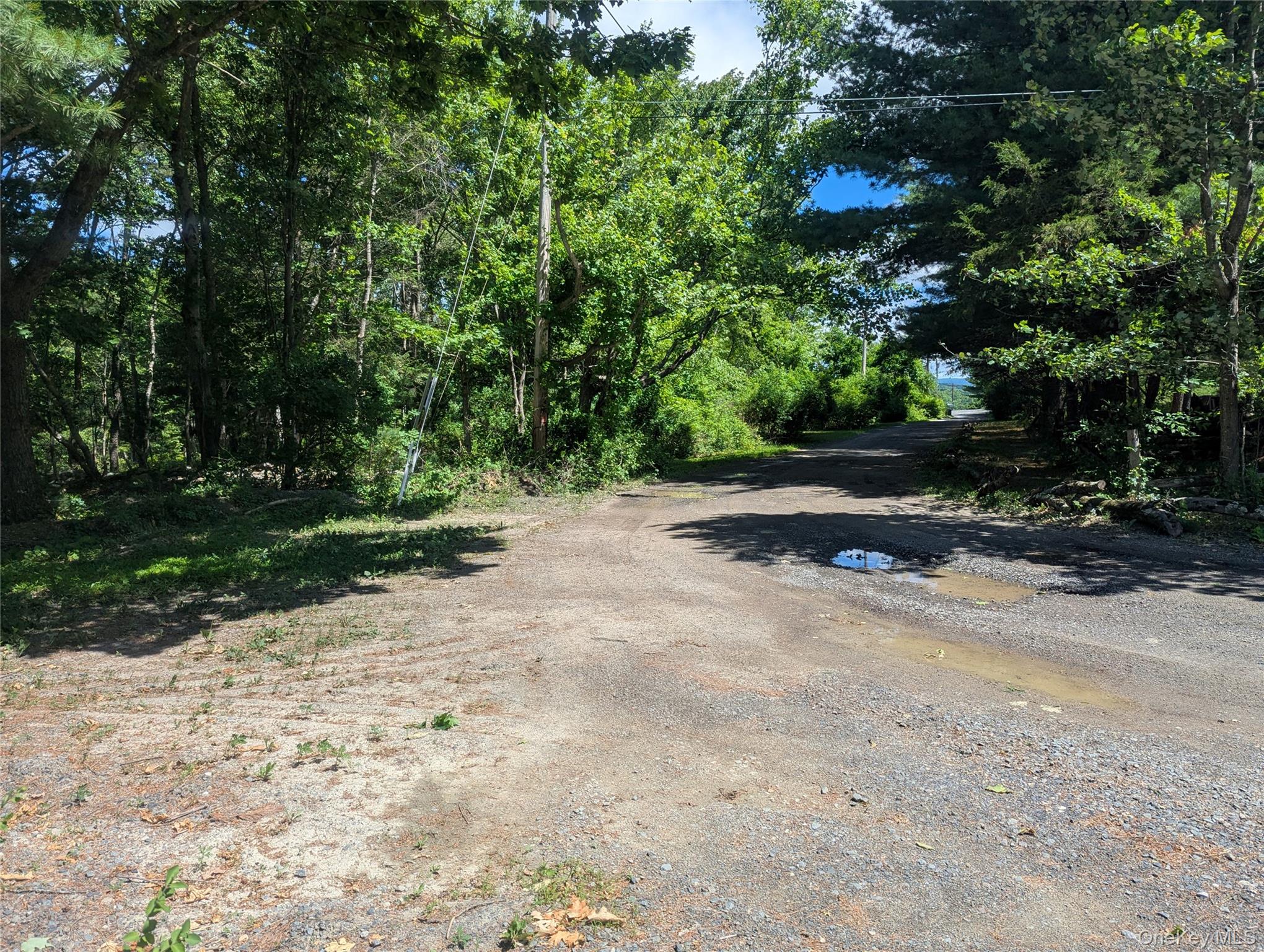 Hide Away Lane – For Sale photo 20