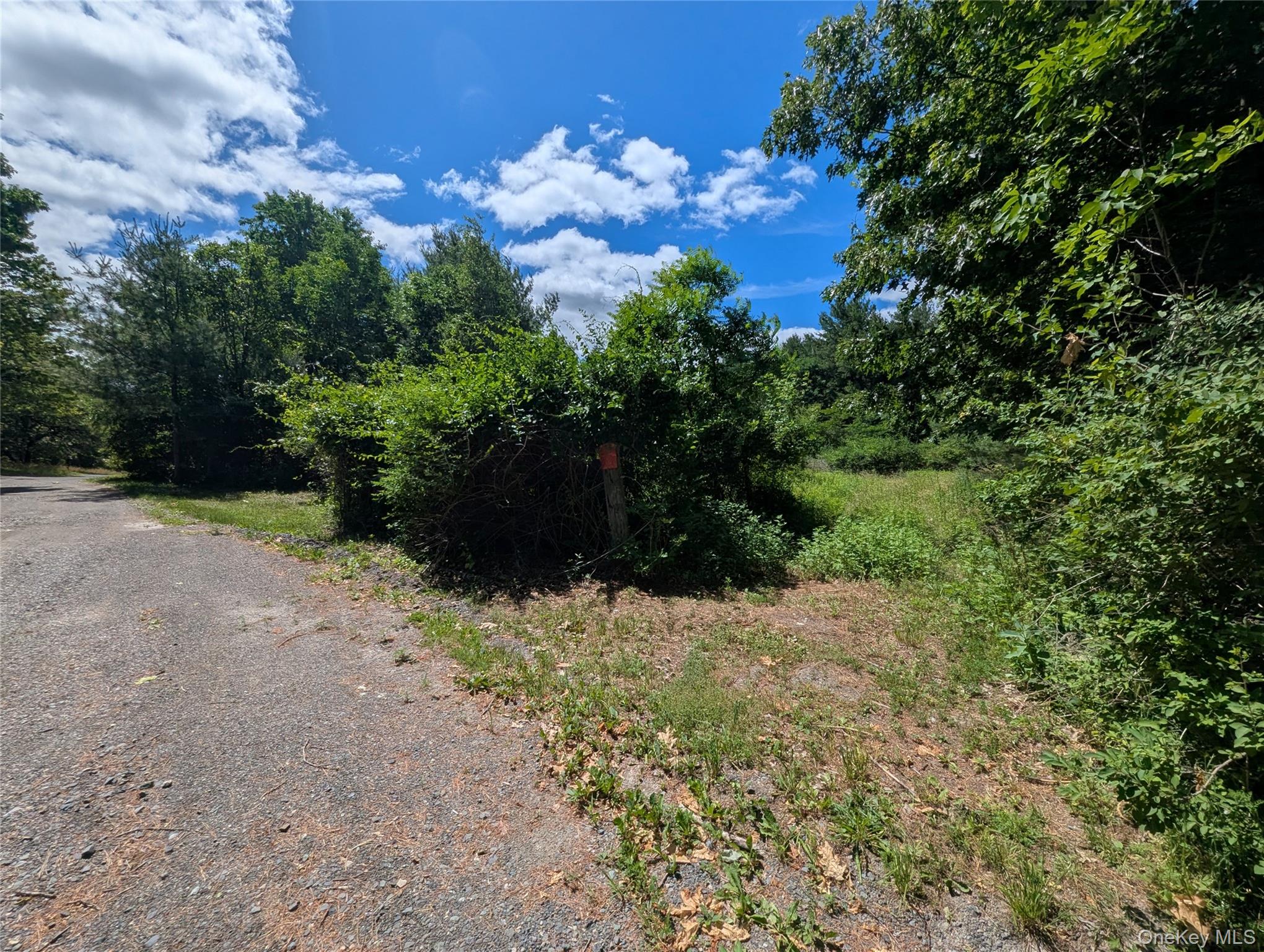 Hide Away Lane – For Sale photo 19