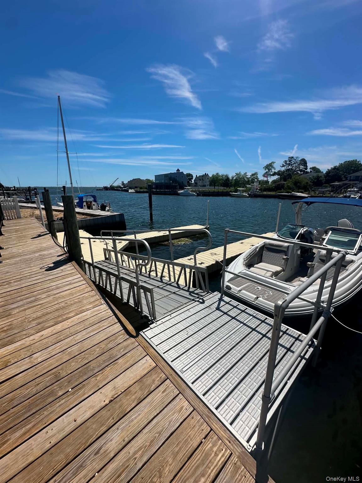 35 Shore Road – For Sale photo 4