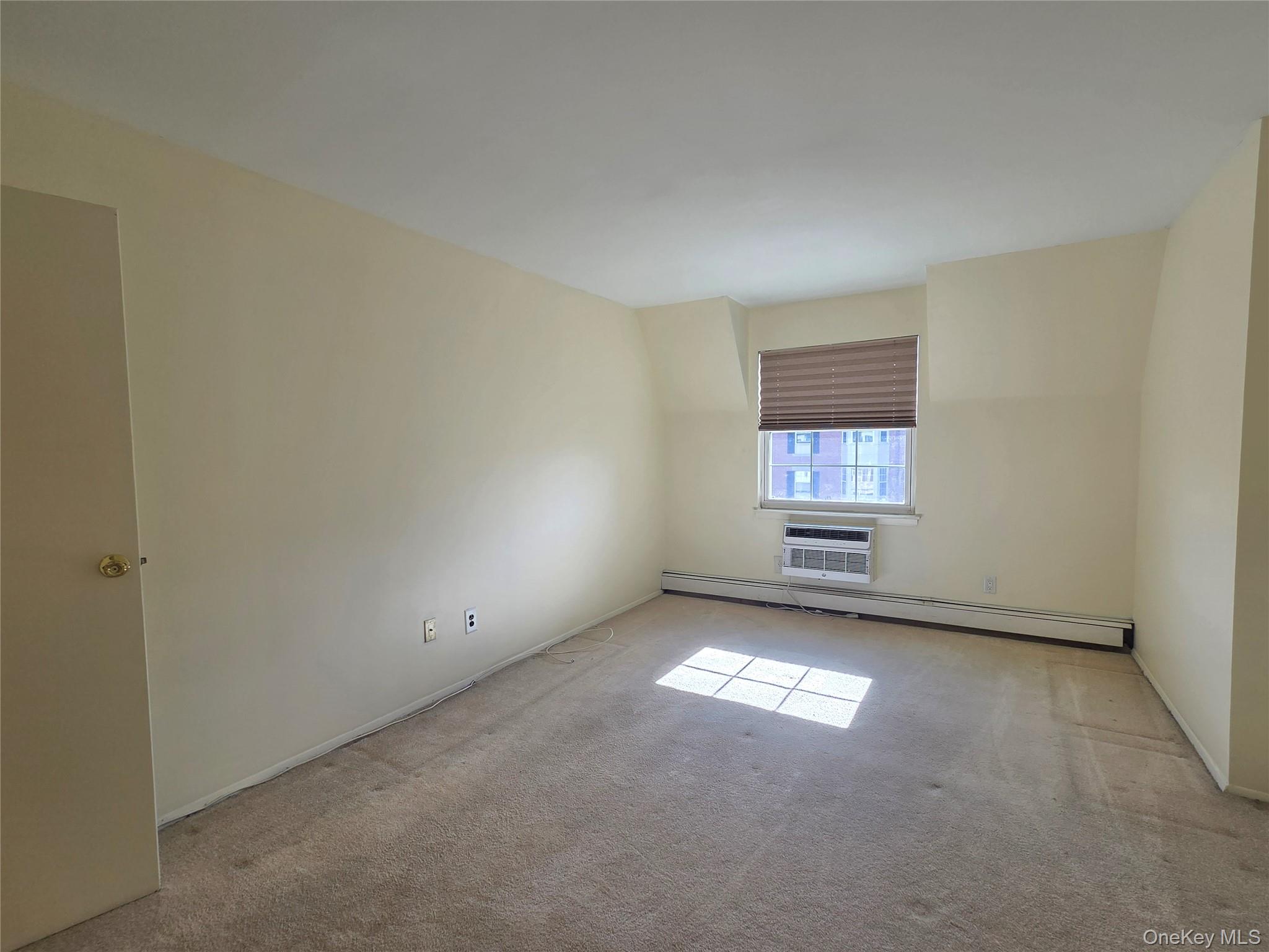 12-29 Diane Place, Unit 195 U photo 32