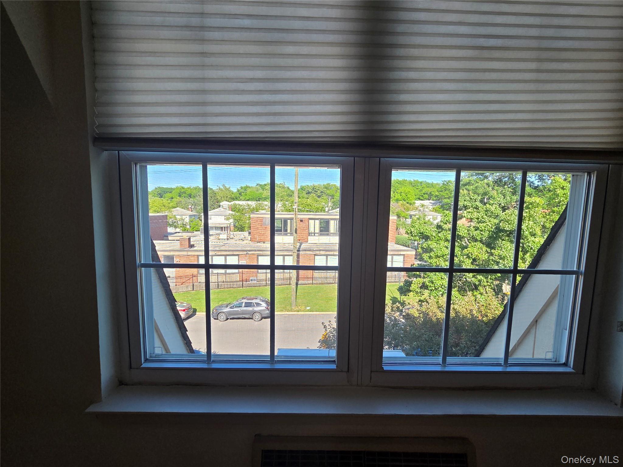 12-29 Diane Place, Unit 195 U photo 22